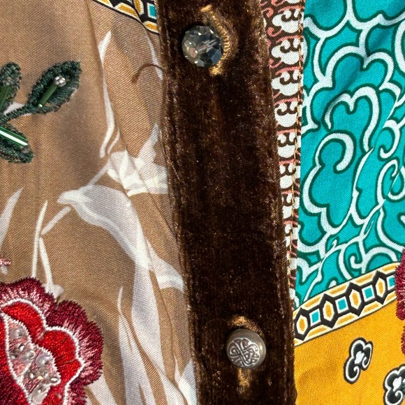 Aratta “Luna” Embroidered Patchwork Floral Button-Down Shirt - Beige Multi - Picture 4 of 10